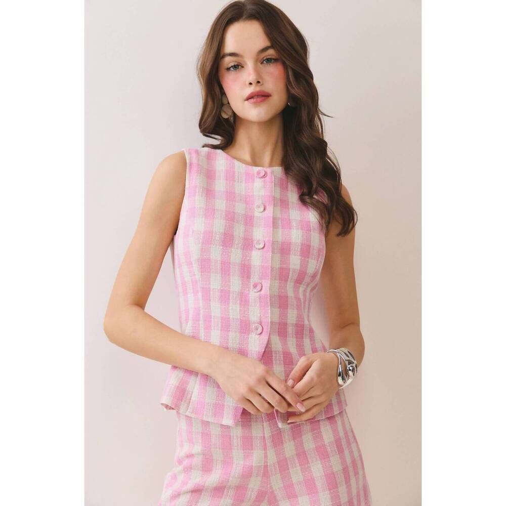 NEW TCEC lexi gingham sleeveless top in pink